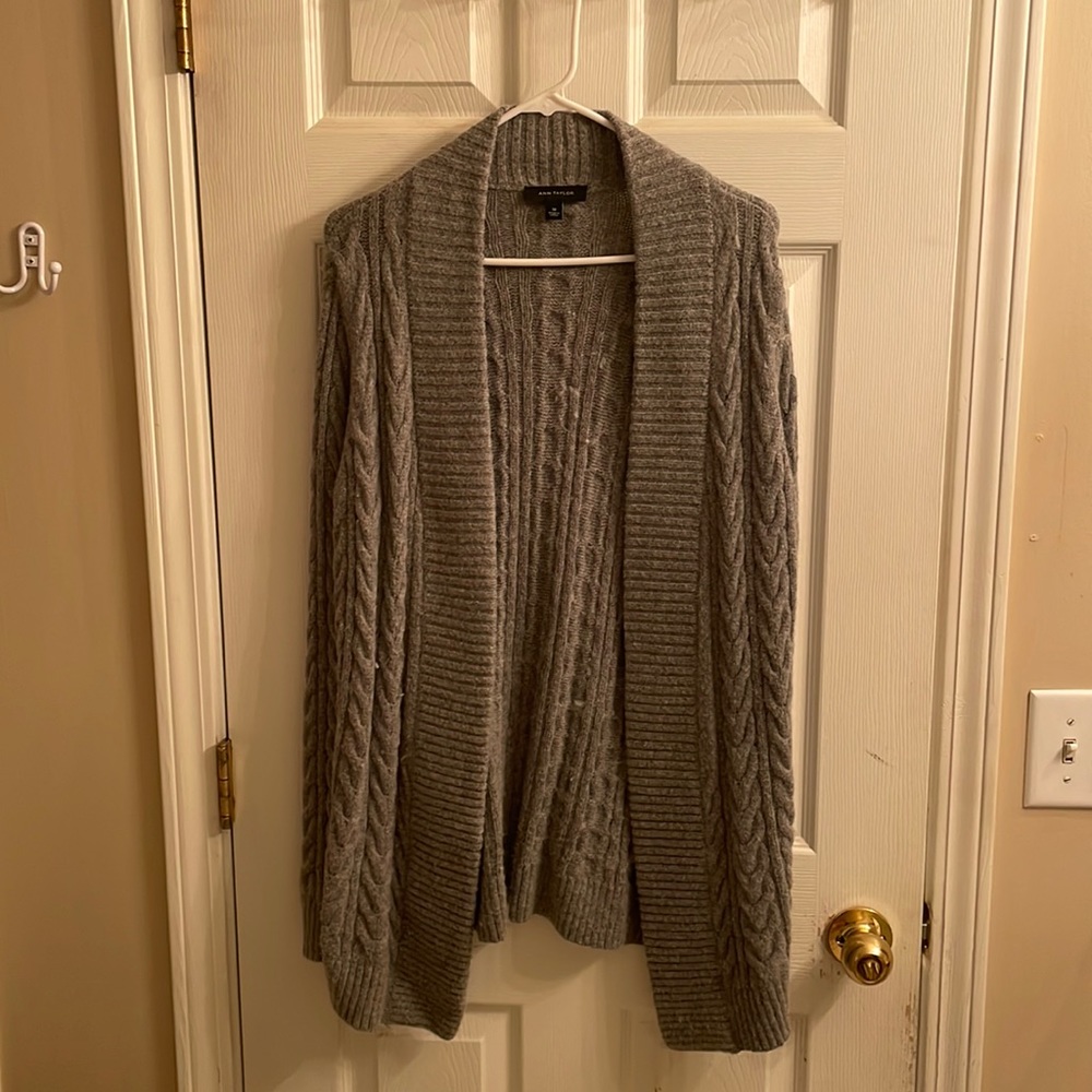 Ann Taylor grey sweater